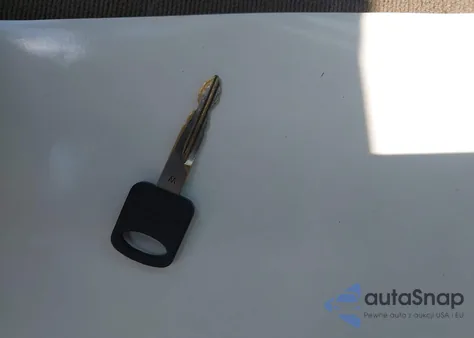 2000 Ford F-250 Lariat/Xl/Xlt z USA, uszkodzony, nr VIN 1FTNX20S3YEB43702